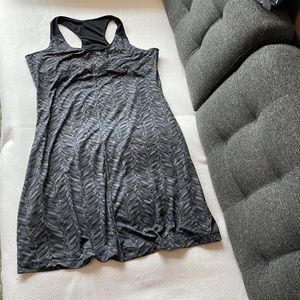 Columbia Omni-wick soft tank dress